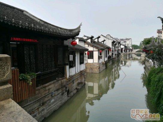 神圣的石像